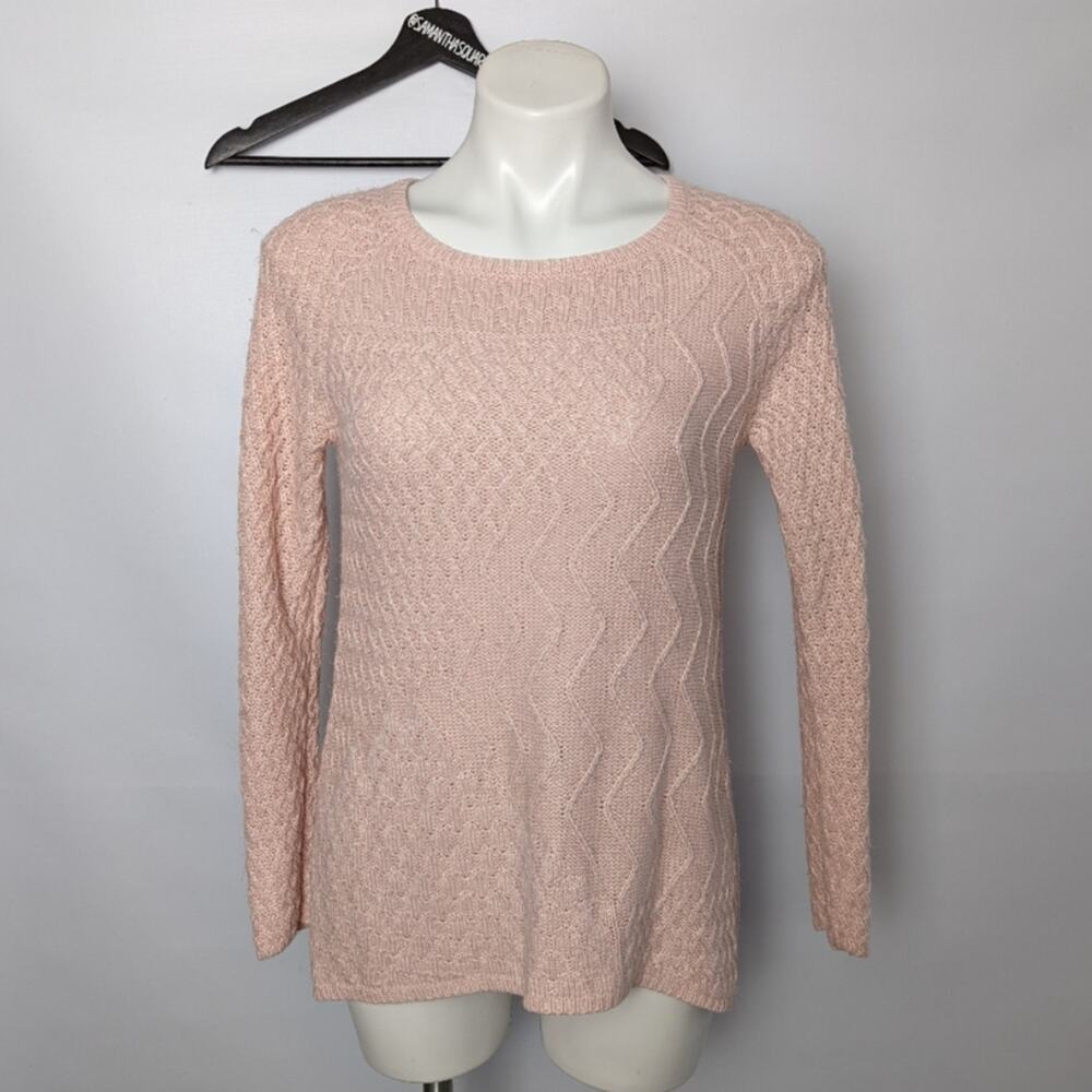 Linda Matthews Pink Crew Neck Sweater with Metallic Details Small